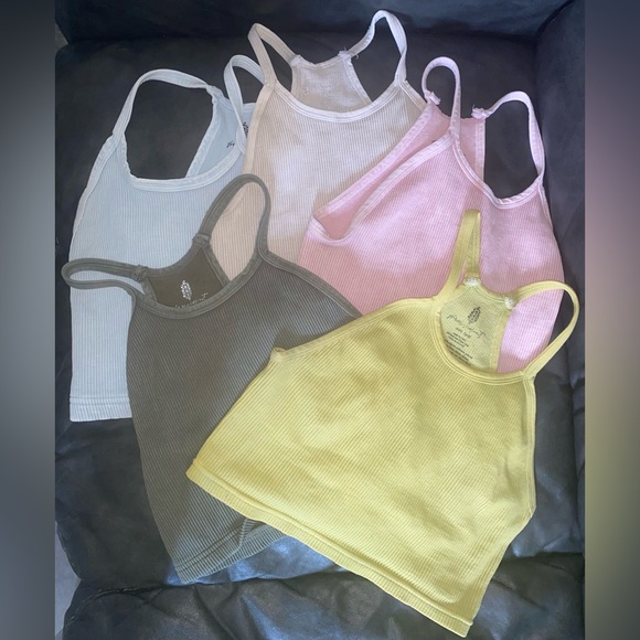 SOLD! 5 tanks, 1 bra and leggings matching set, and 2 shorts - Picture 12 of 13